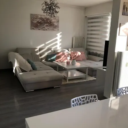 Moderne Esprit Loft Avec Balcon Centre Proche Gare Et Place Rapp